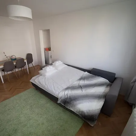 Apartment Alexandra City *